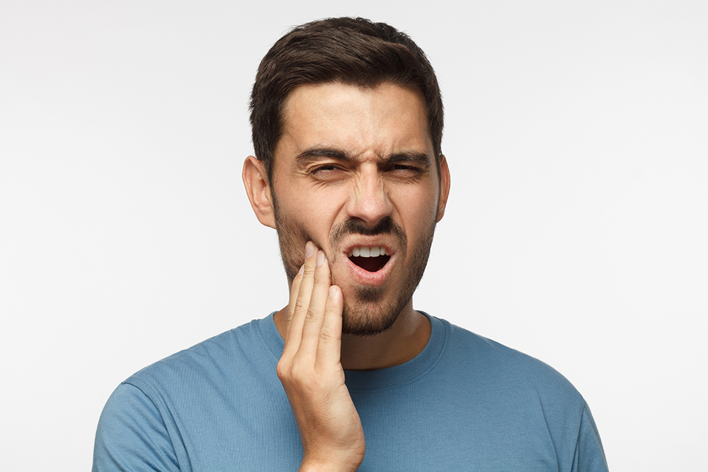 How Is a Traumatic Tooth Injury Treated?